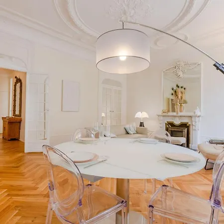 Heart Of 3-br Only 100m From The Palais Des Festivals Apartment