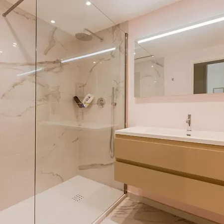 Heart Of 3-br Only 100m From The Palais Des Festivals * Cannes