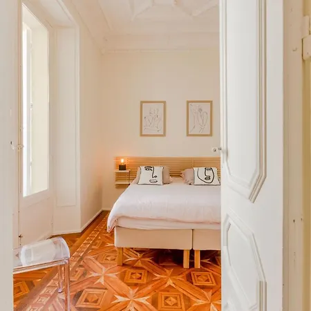 Heart Of 3-br Only 100m From The Palais Des Festivals